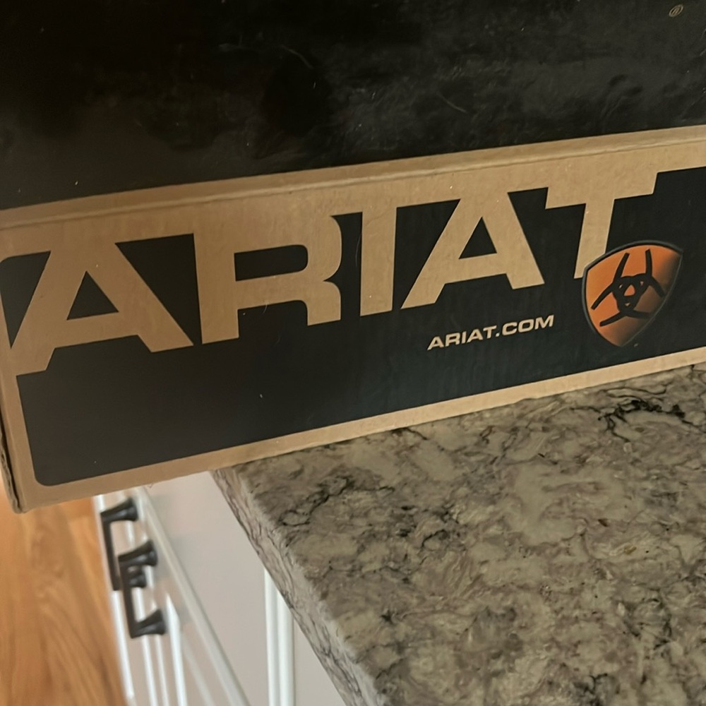 New, barely used Ariat Boots